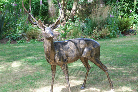 Garden decorative antique bronze Deer statue Animal Sculpture for yard