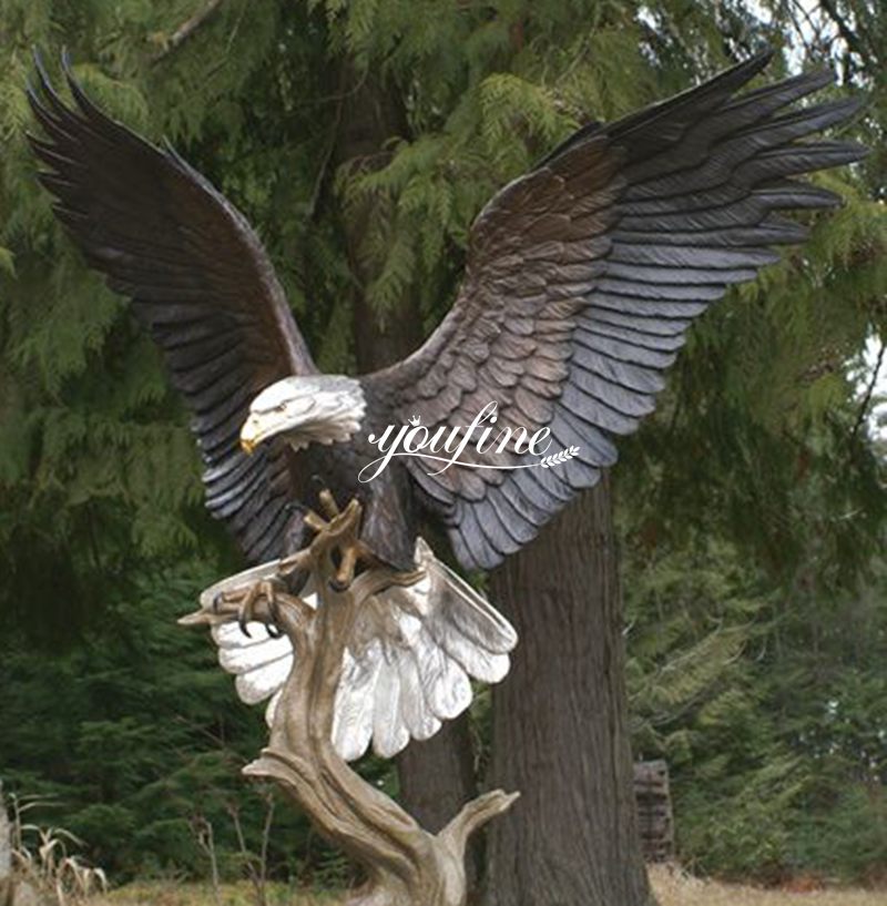 bald eagle sculpture-YouFine Sculpture