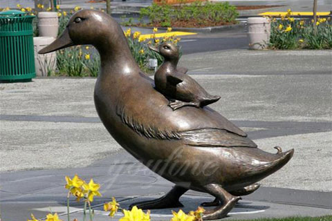 Life size metal bronze animal duck statue for garden decor