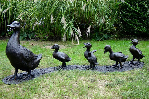 Metal bronze animal bird duck swan statue sculpture for park
