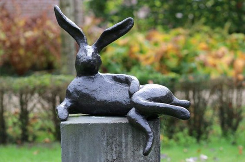 bronze rabbit statue-YouFine Sculpture