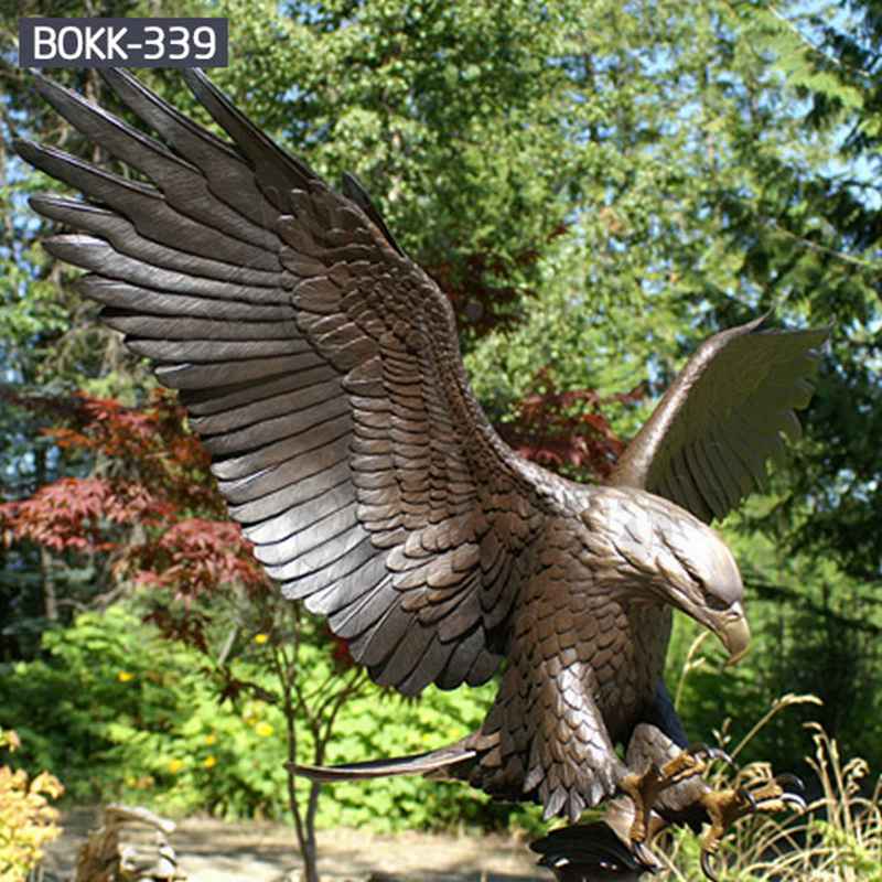 Life Size Outdoor Cast Bronze Flying Eagle Statue for Sale