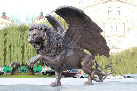 Outdoor Large Bronze Winged Lion Statue Zoo Decor for Sale BOKK-251