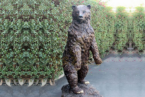 Life-size Bronze Grizzly Bear Statue for Outdoor Garden Wholesale