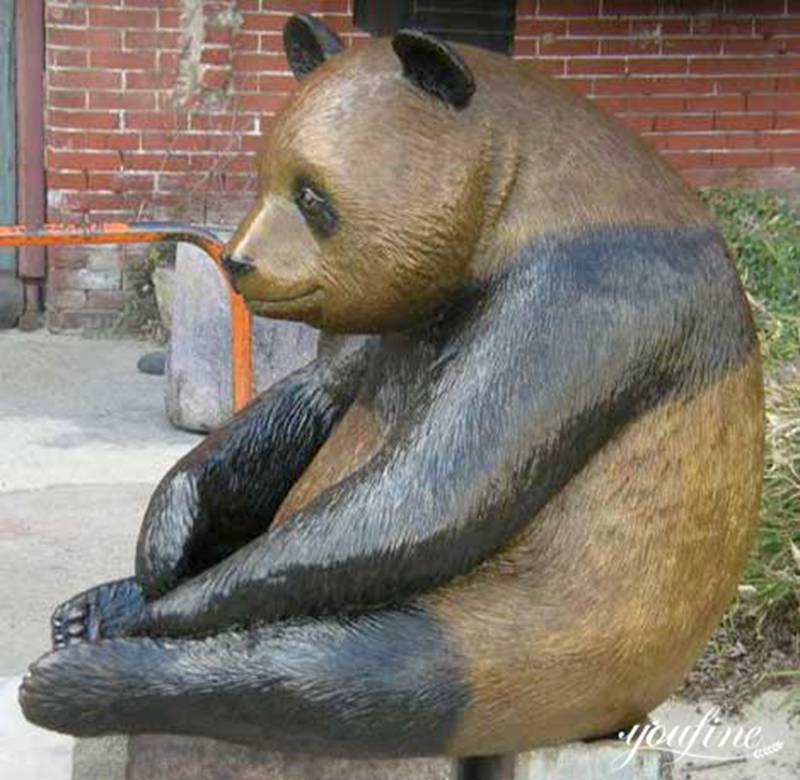 Life Size Casting Bronze Panda Statue Park Decor for Sale