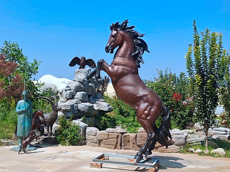 Horse Statues Are Popular Around The World