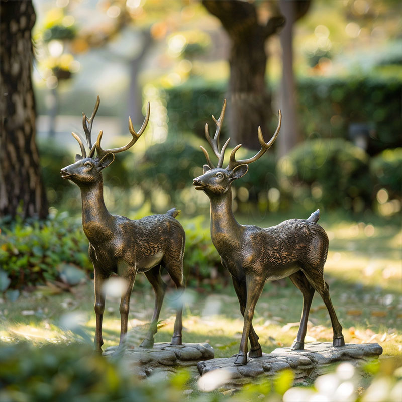 Life-Size-Bronze-Deer-Garden-Sculptures-for-Sale-1