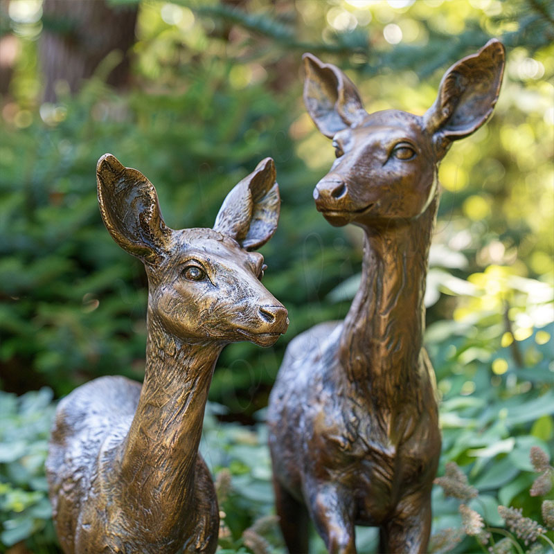 Life-Size-Bronze-Deer-Garden-Sculptures-for-Sale